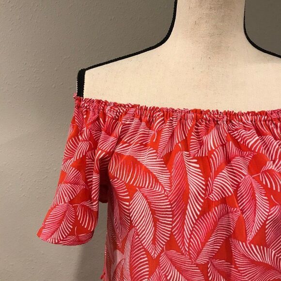 Open shoulder leaf print dress - Picture 2 of 9